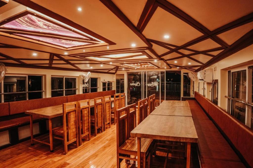 Venice Premium Houseboats Alleppey Alappuzha Extérieur photo